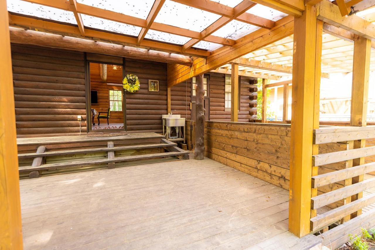 那須塩原市の主要道路沿いにあるログハウス Holiday home *